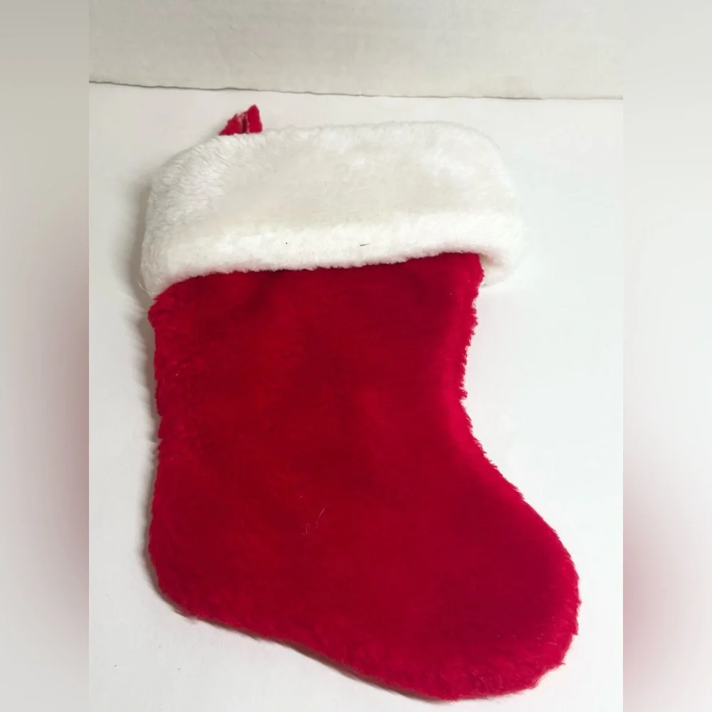 PETS - (1) WHITE KNIT CHRISTMAS STOCKING W/RED PAW PRINT/(1) MINI RED STOCKING